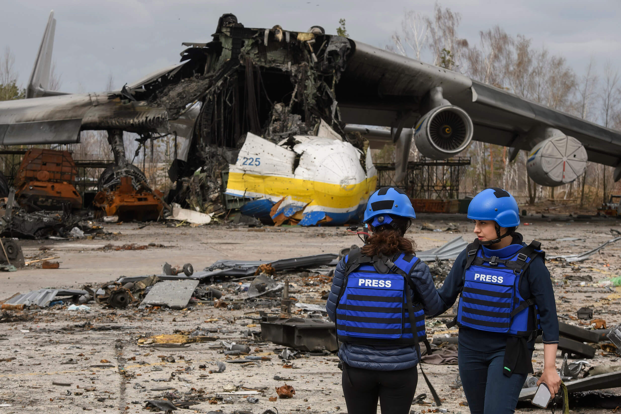 Emergency safety work for journalists in Ukraine