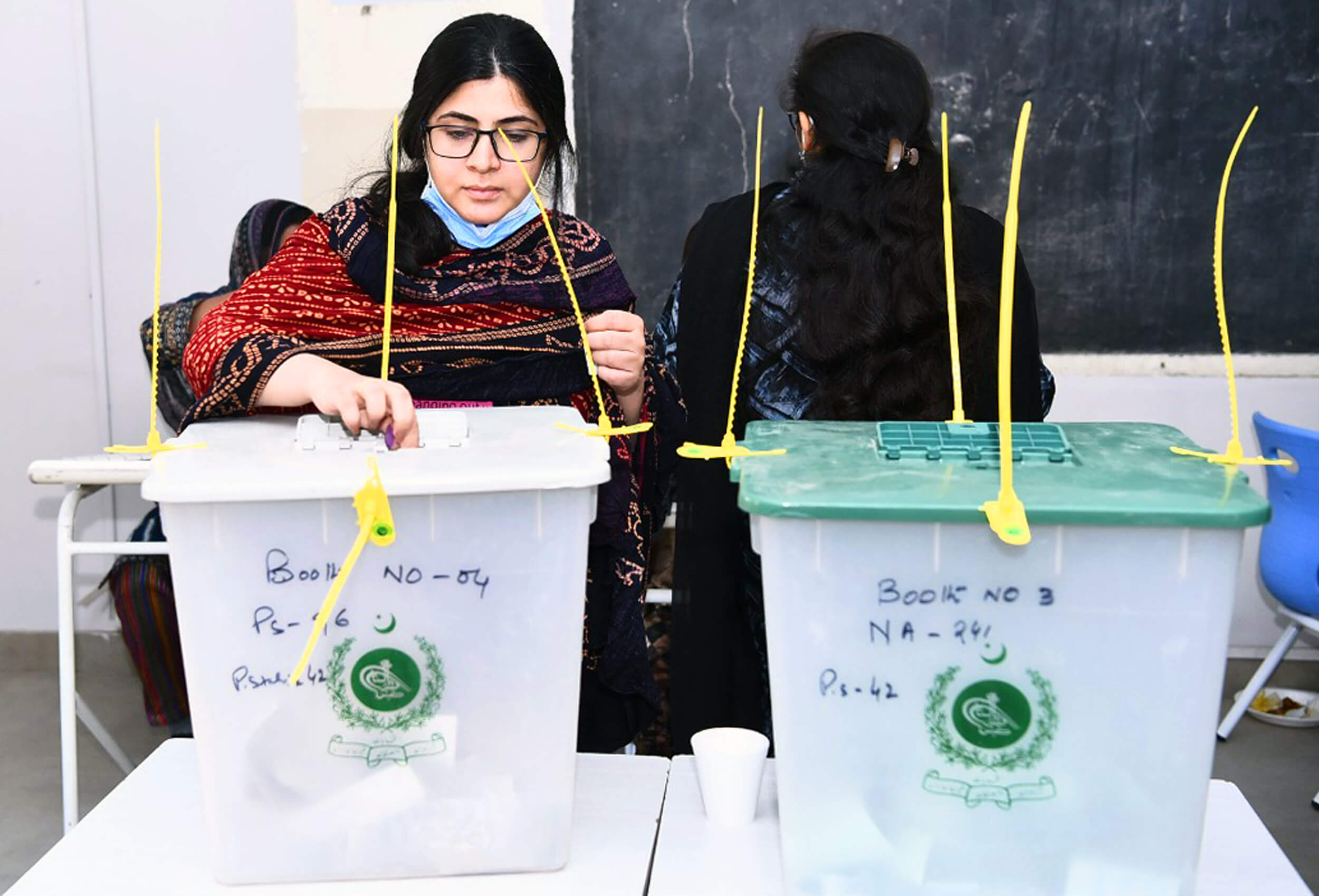 Curbs on journalism impact quality of Pakistan elections