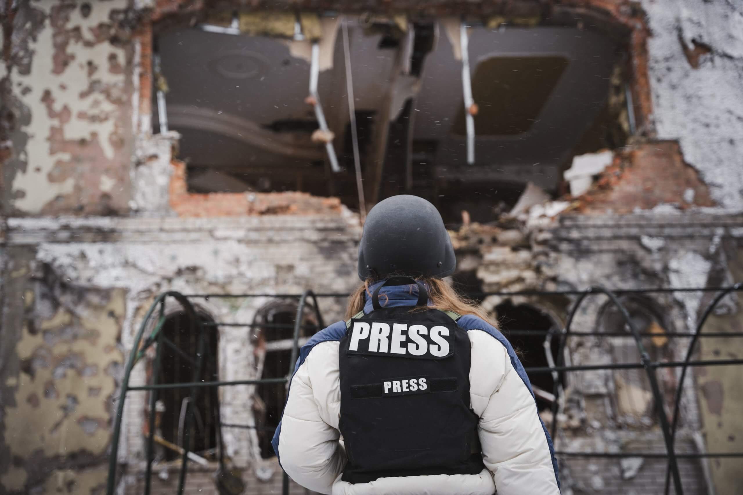 Journalists grapple with anxiety and depression in war-torn Ukraine